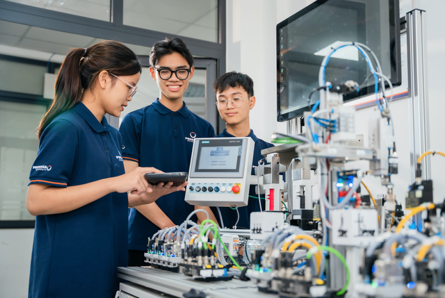 Khóa học AI Productivity 2025 – Cách X10 Hiệu Suất Làm Việc Với AI Cho Thời Đại Số Mới